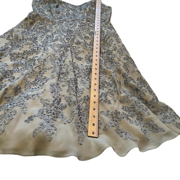 Carmen Marc Valvo Silk Dress Sleeveless Fit and Flare Ribbon Appliqué - Size 8 - Picture 12 of 14